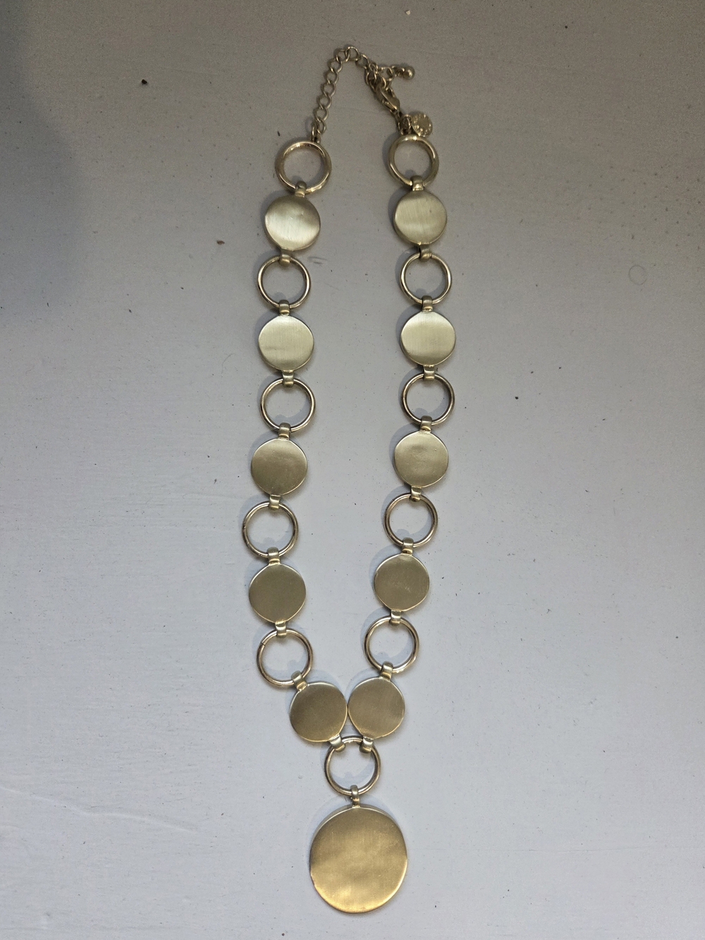 RW&CO. Signed Geometric Statement Brushed Metal Lariat Drop Pendant Necklace